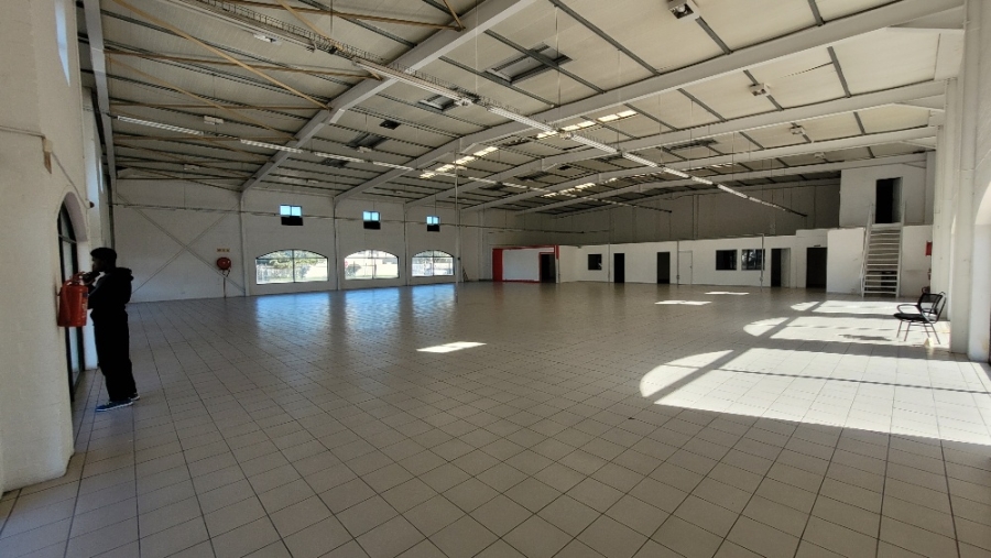 To Let Commercial Property for Rent in Parklands Western Cape
